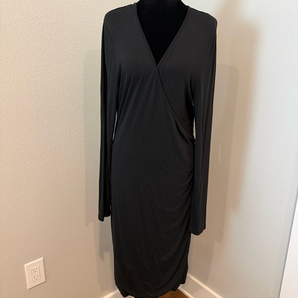 Banana Republic Elegant Black Long Sleeve Dress